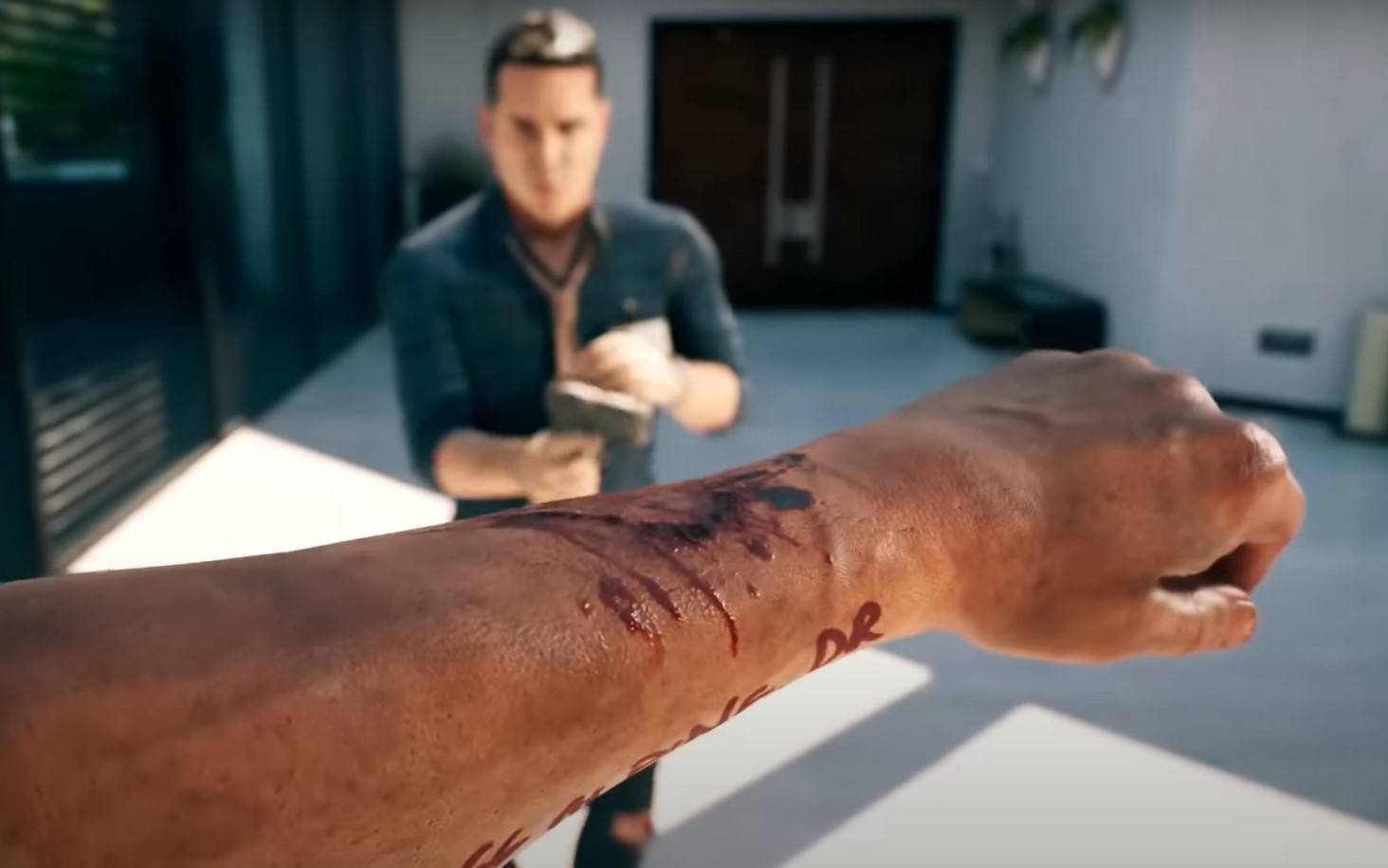Dead Island 2 maglocks explained - how to open doors - arm bitten by zombie